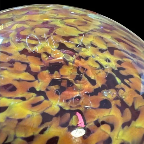 Stunning Handblown signed 2003 Vibrant Swirled Glass Bowl. (9-M) - Picture 5 of 6